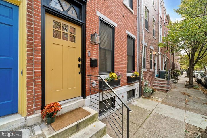 Property Photo: 707 S Warnock Street PA 19147