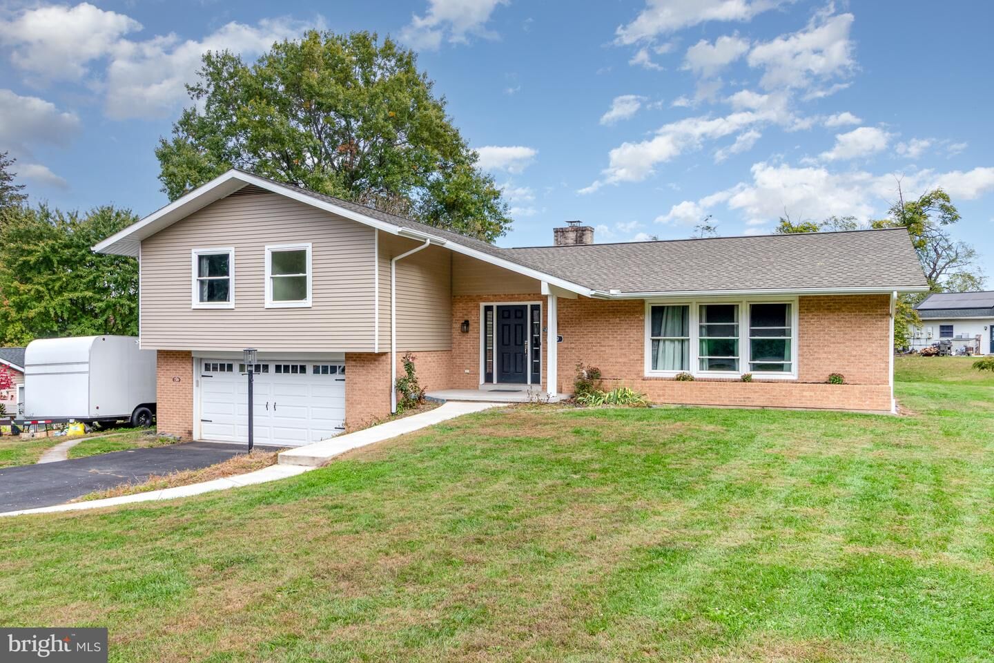 Property Photo:  729 Hilltop Lane  PA 17033