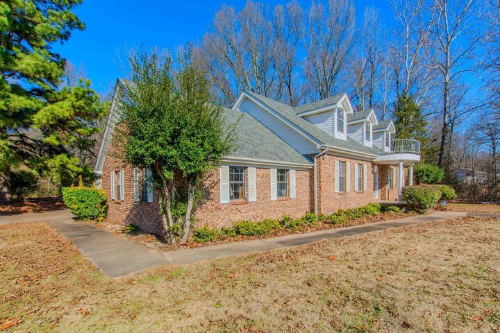 Property Photo: 1310 E Ar Hwy 321 E AR 72023
