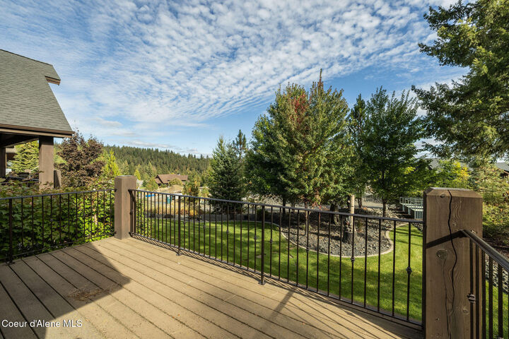 2289 S Espinazo Dr  Coeur D'Alene ID 83814 photo