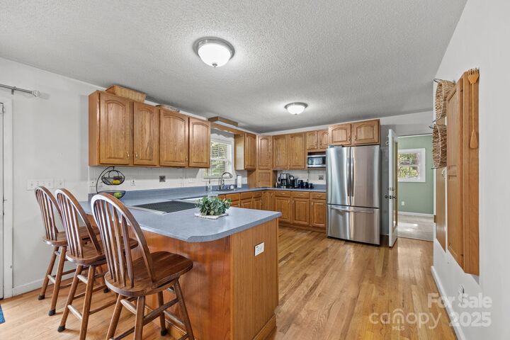 Property Photo: 124 Lytle Cove Road NC 28778