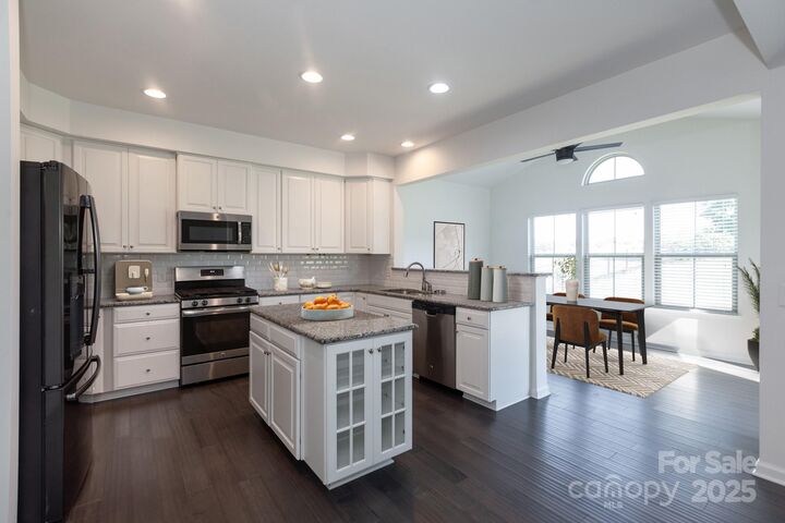 Property Photo: 1316 Piedmont Park NC 28217