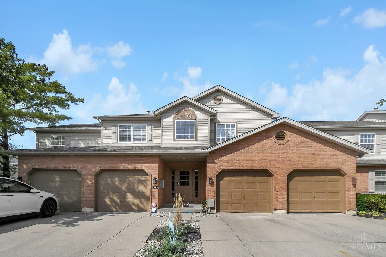 Property Photo: 5398 Harbourwatch Way OH 45040