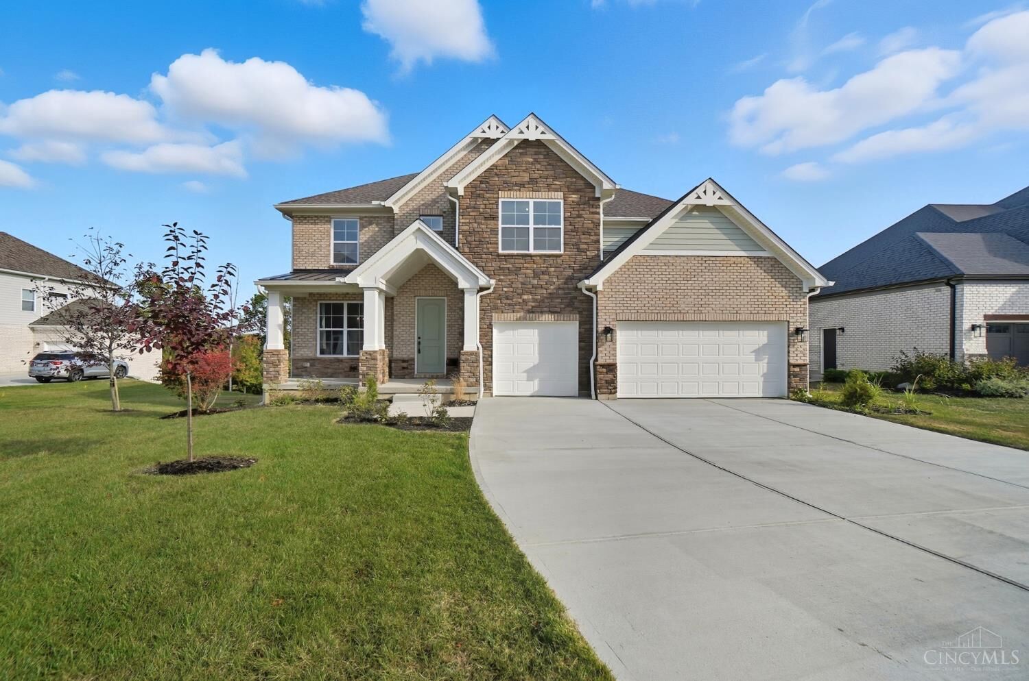 Property Photo: 8851 Old Farm Way OH 45069