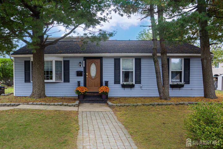 599 Keyport Avenue  Aberdeen NJ 07735 photo