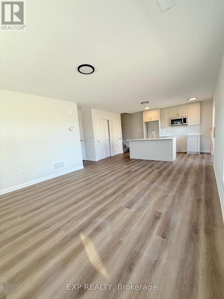 101 Glenroy Gilbert Drive Unit # 2  Ottawa ON K2J 7N6 photo