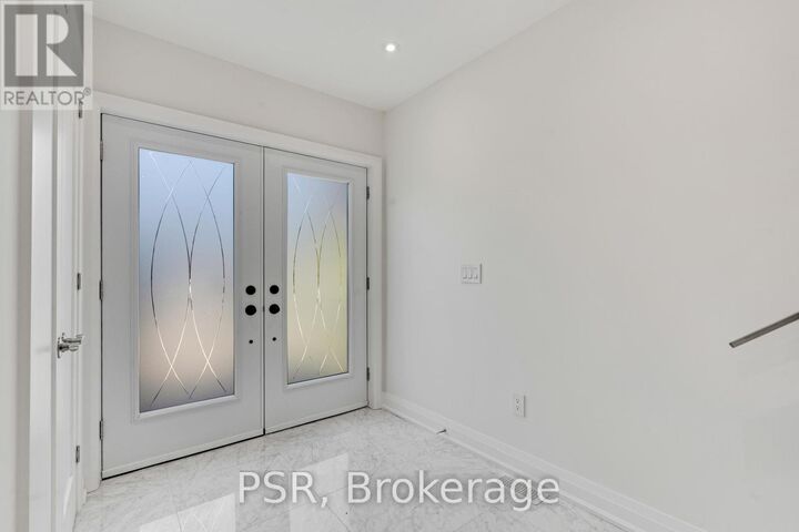 Property Photo:  101 Clifton Road  ON M4T 2G3 