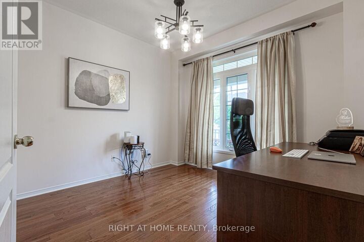 Property Photo:  3228 Tacc Drive  ON L6M 0H3 