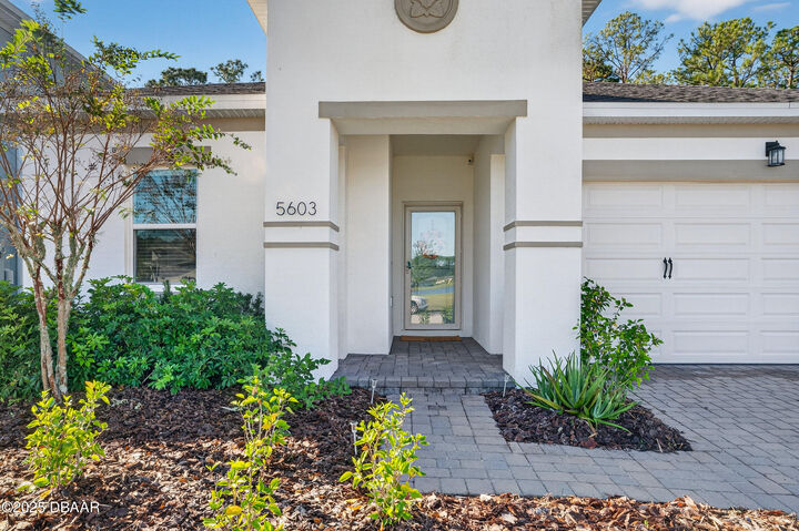 Property Photo: 5603 Estero Loop FL 32128