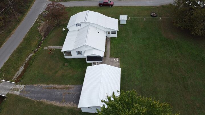 Property Photo: 2267 Meathouse Road KY 41519