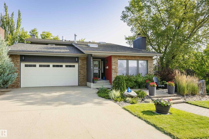 Property Photo: 15104 42 Avenue NW AB T6W 1A5