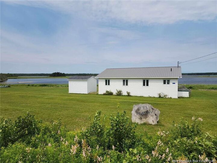 273 Covedell Road — photo 1