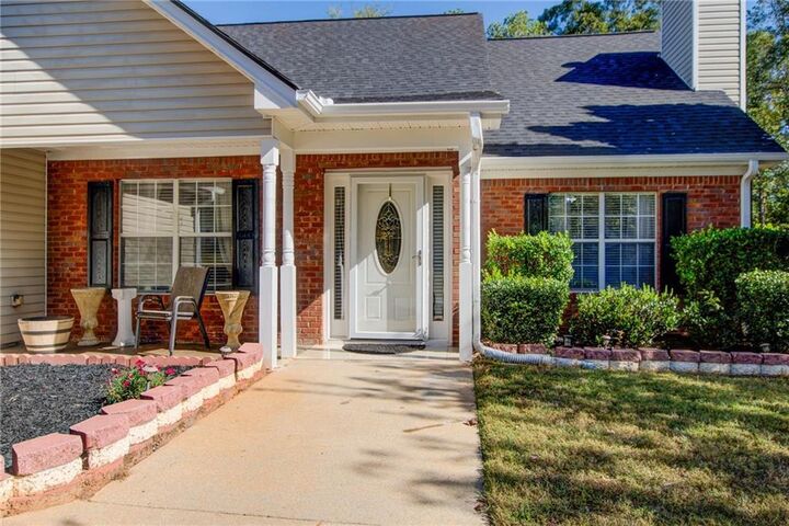Property Photo: 230 Forest Brook Drive GA 30016