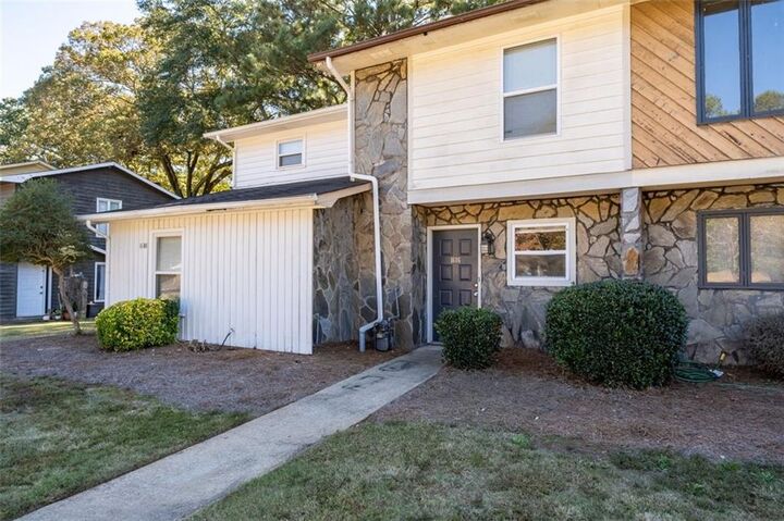 Property Photo: 1686 Wynndowne Trail SE GA 30080