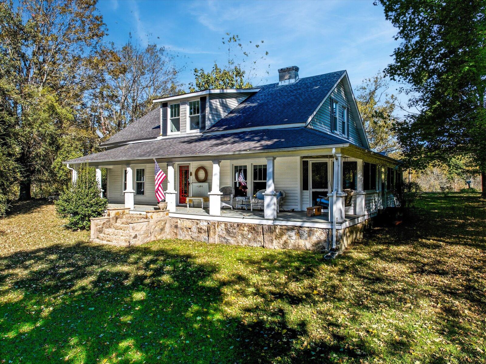 Property Photo: 982 County Road 229 TN 37826