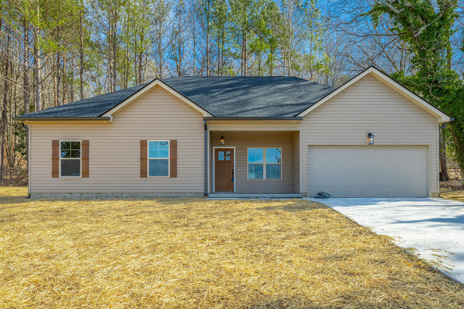 Property Photo: 4941 Round Pond Road GA 30728