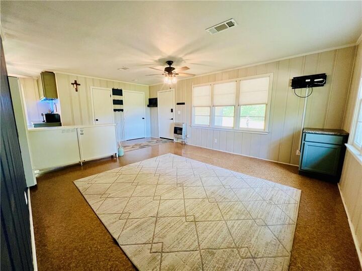 Property Photo:  930 Bellevue Street  LA 71342 