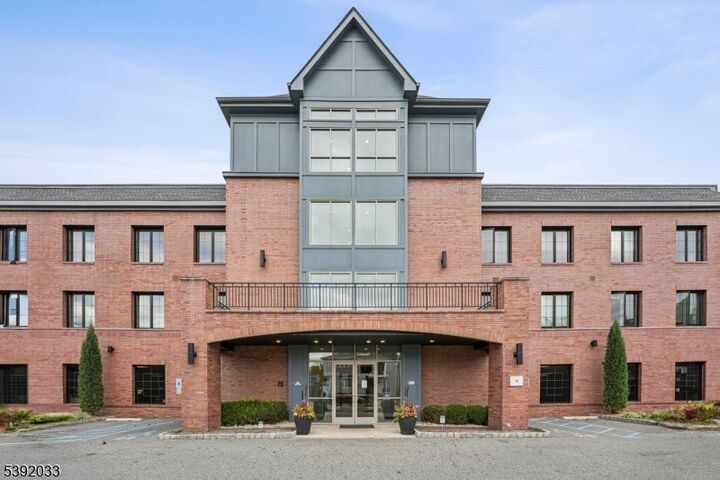 Property Photo:  41 W Prospect St  NJ 07463