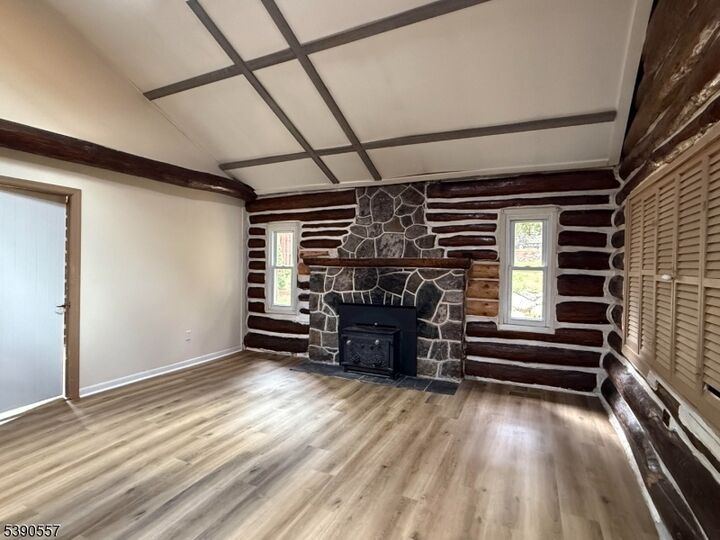 Property Photo:  15 Cliff Rd  NJ 07480 