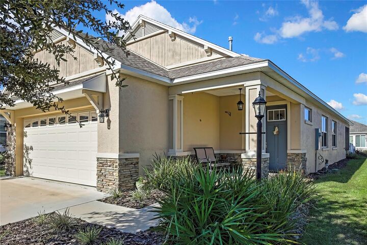 Property Photo:  9764 SW 100th Avenue Road  FL 34481 