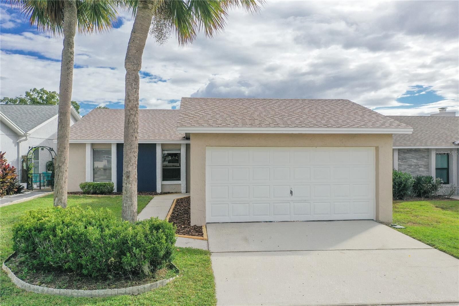 Property Photo:  4020 Cypress Landing S  FL 33884 
