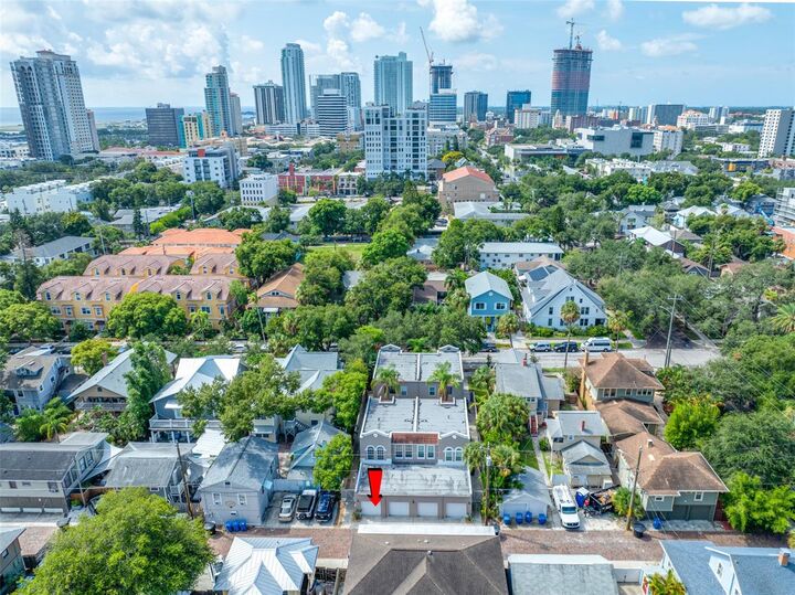 Property Photo: 237 7th Avenue N 2 FL 33701