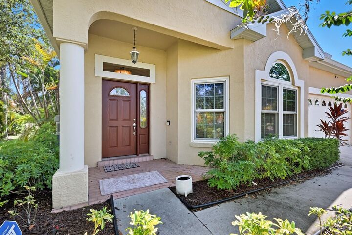 Property Photo: 12930 Nightshade Place FL 34202