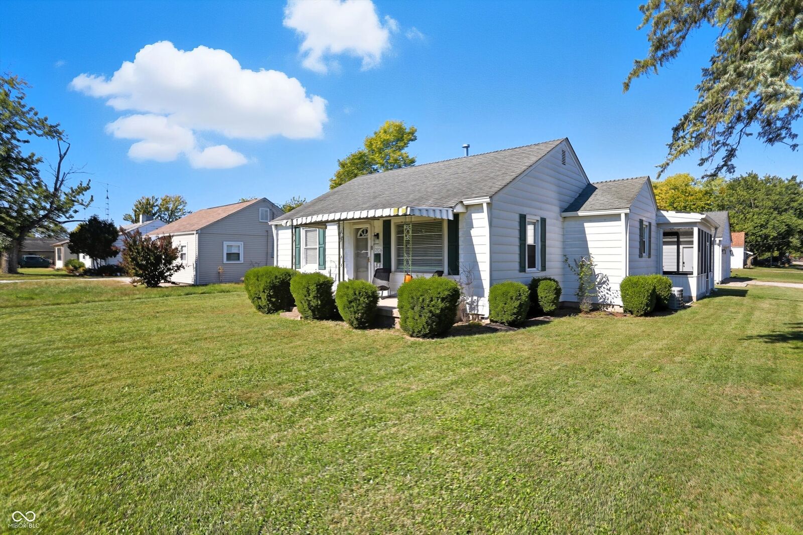 Property Photo: 2916 13th Street IN 47201