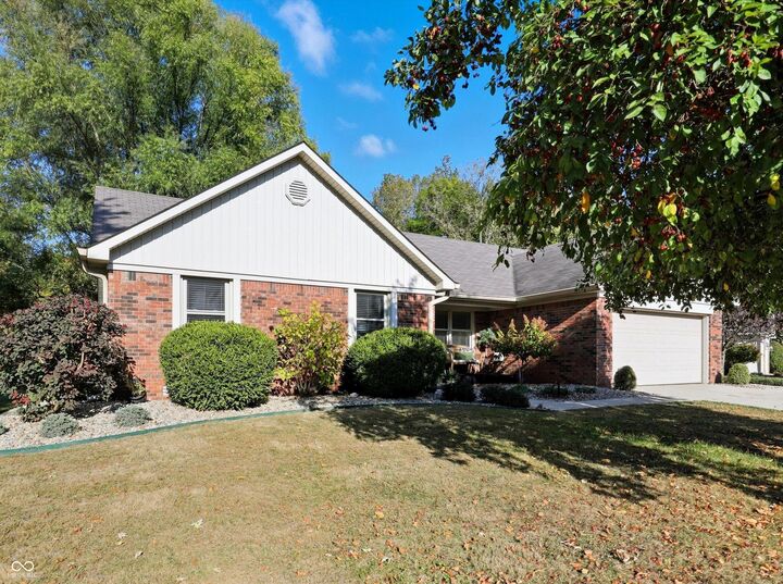Property Photo: 2500 Lincoln Drive IN 46034