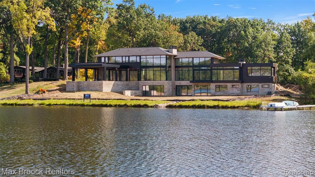 Property Photo: 3515 Brookside Drive MI 48302 1501