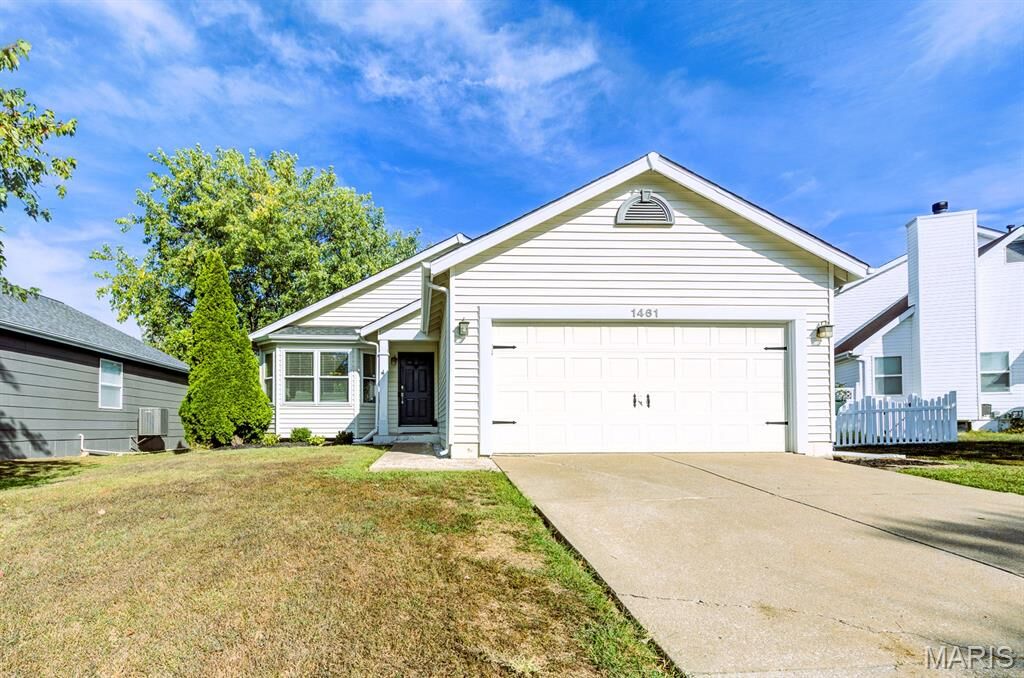Property Photo: 1461 Brittany Cove MO 63304