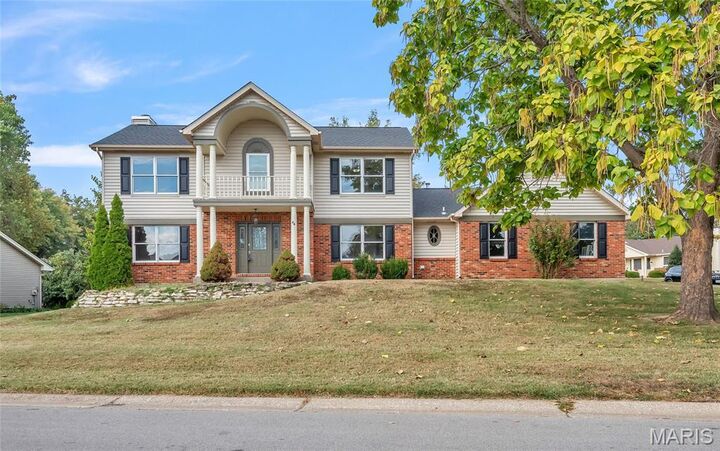 44 Normandy Drive  Lake St Louis MO 63367 photo