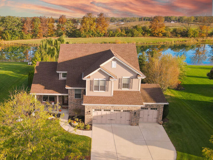 5386 99th St  Pleasant Prairie WI 53158 photo