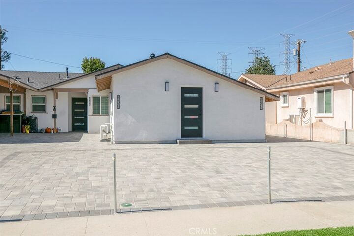 Property Photo:  11321 Collett Avenue  CA 91344