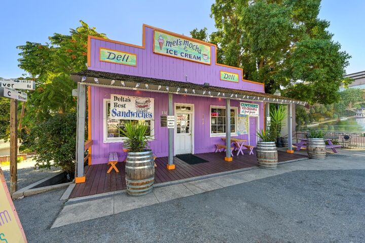 14132 Market Street  Walnut Grove CA 95690 photo