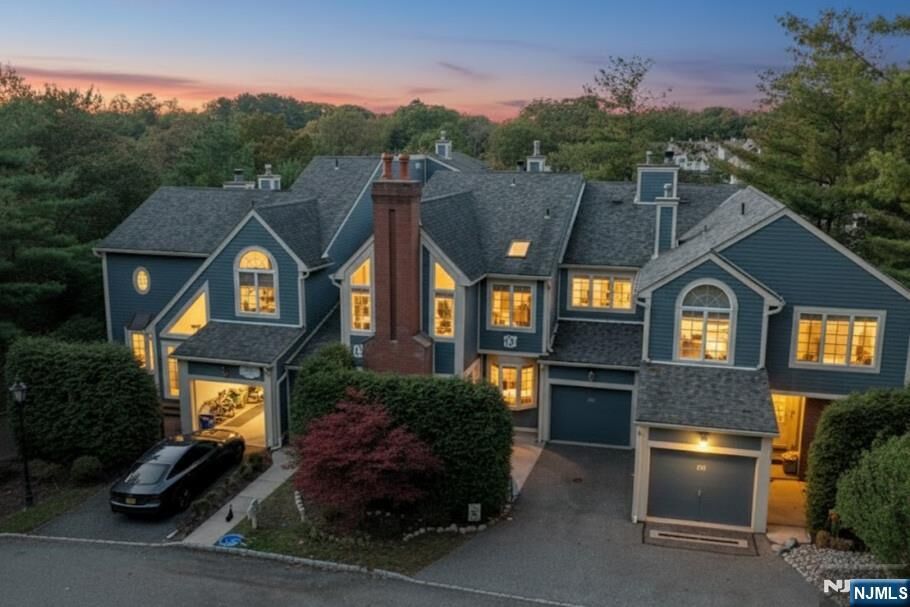 Property Photo:  299 Coventry Court  NJ 07446 