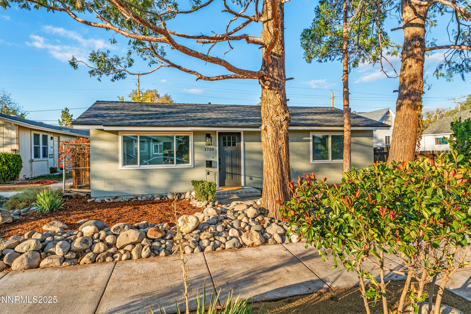 Property Photo:  1720 G Street  NV 89431 