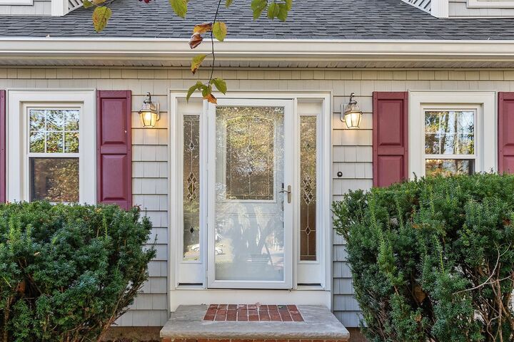Property Photo: 24 Alyssa Drive NH 03038