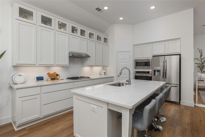 Property Photo: 1128 Cottonseed Street TX 76227