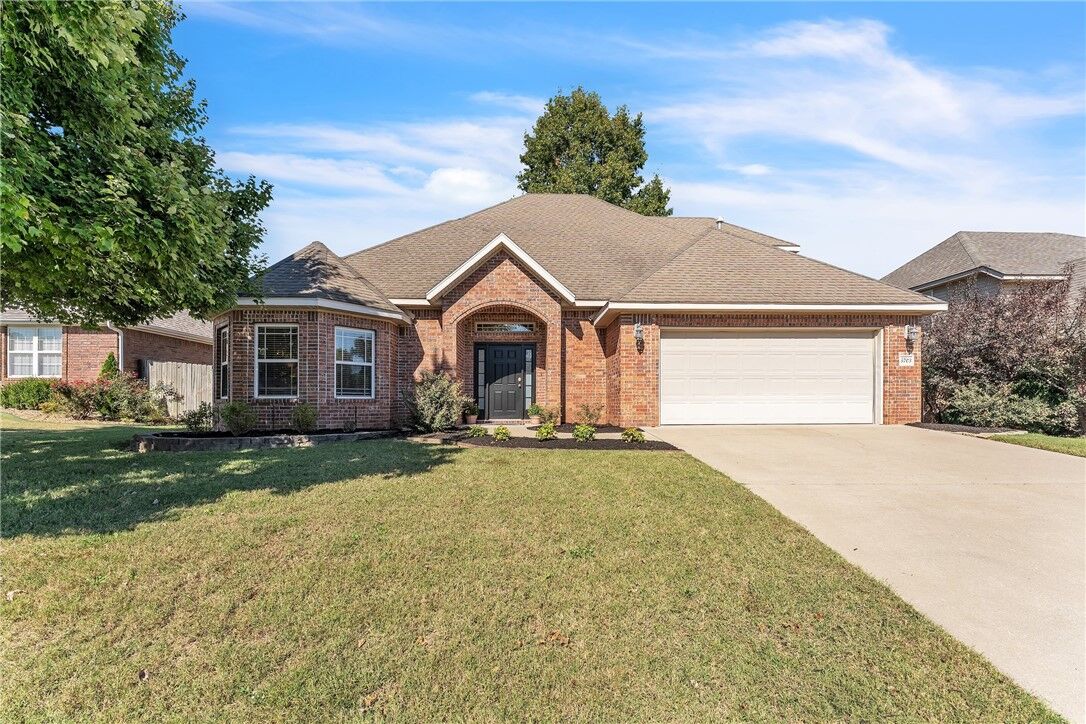 Property Photo: 5703 W Casey Drive AR 72758
