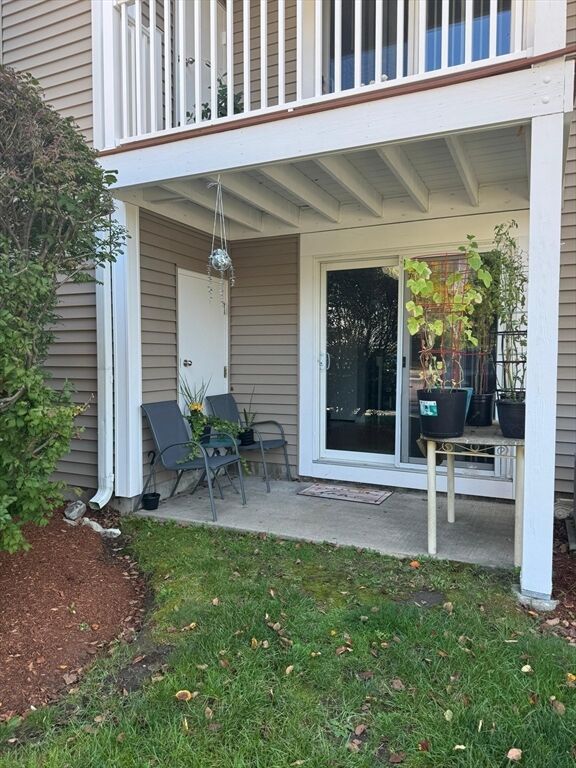 Property Photo: 44 Silver Hill Ln 15 MA 01760