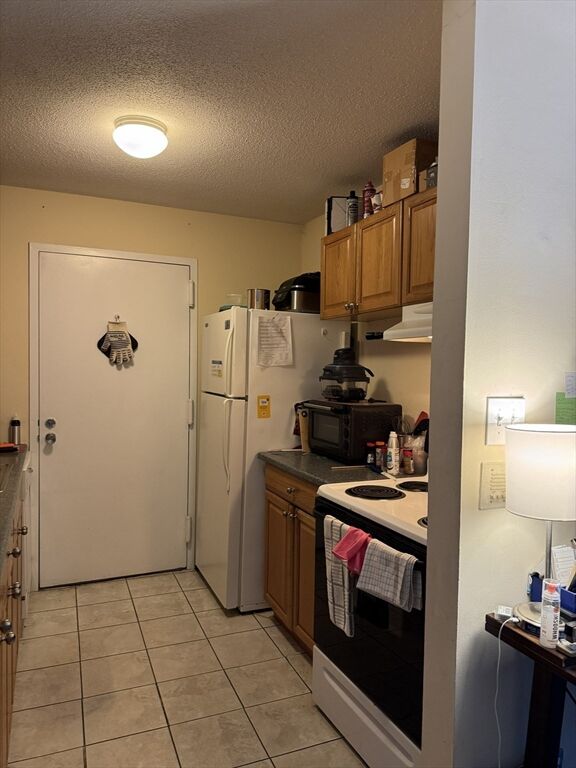 Property Photo: 57 Village Brook Lane 5 MA 01760