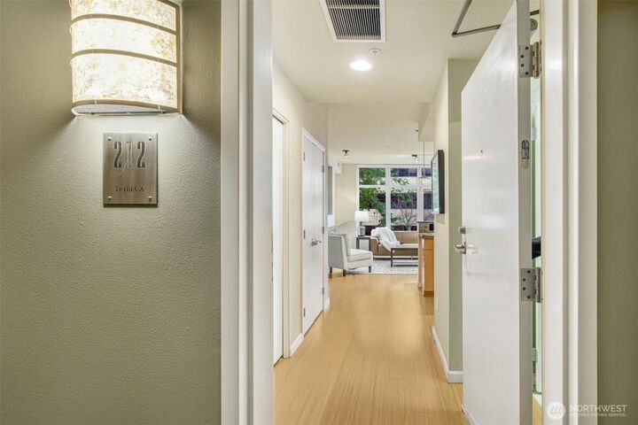 Property Photo: 17 W Mercer Street 212 WA 98119
