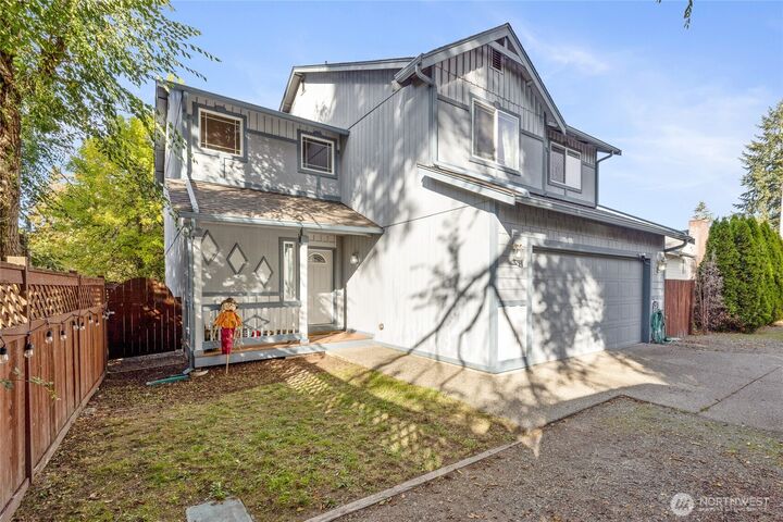 Property Photo:  511  126th Street S  WA 98444 
