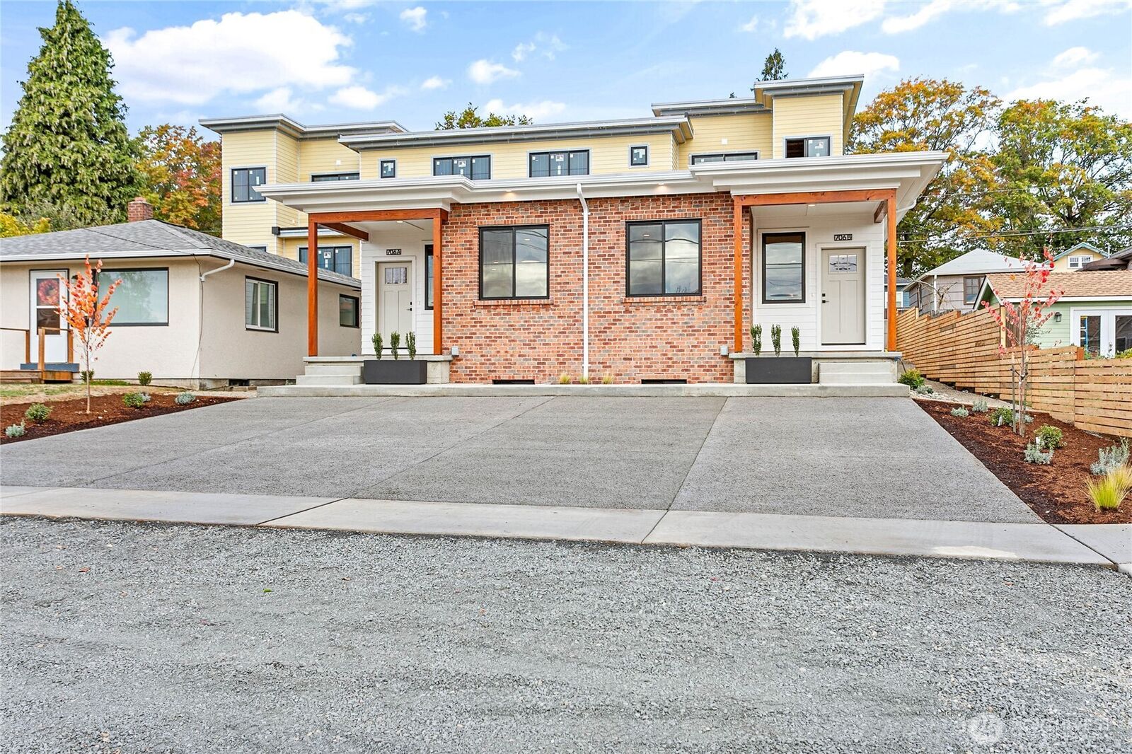 Property Photo: 706 Judson Street B WA 98264
