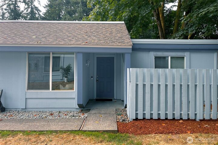 Property Photo: 4300 NE Sunset Boulevard L3 WA 98059