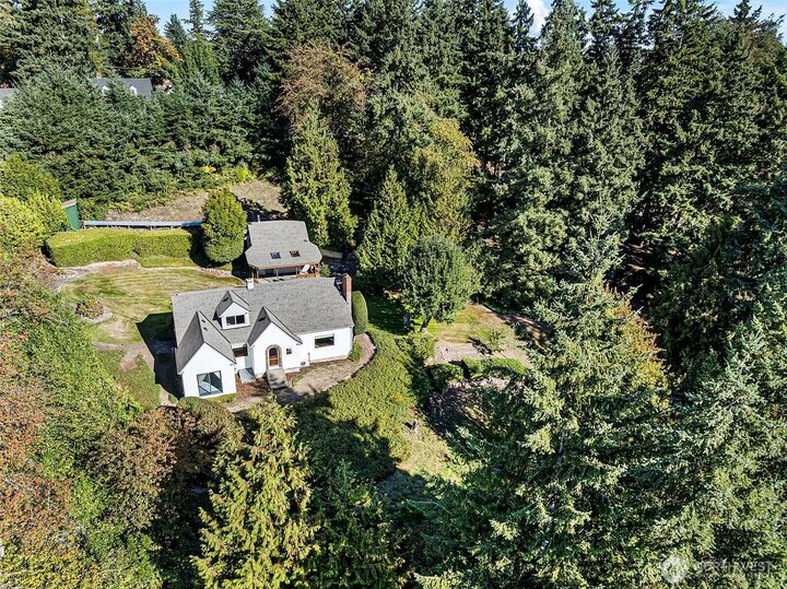 Property Photo: 5610 Edgewood Drive E WA 98372
