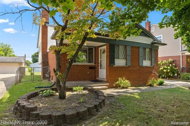 Property Photo:  3223 Monroe Street  MI 48124 