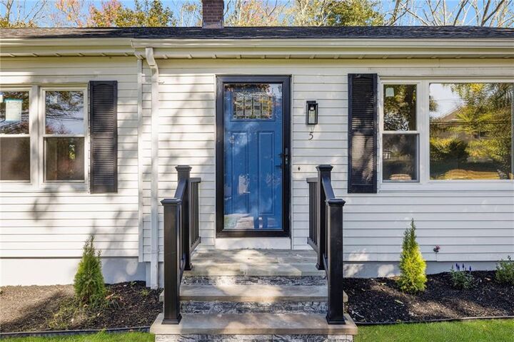 Property Photo: 5 Pleasant View Circle RI 02928