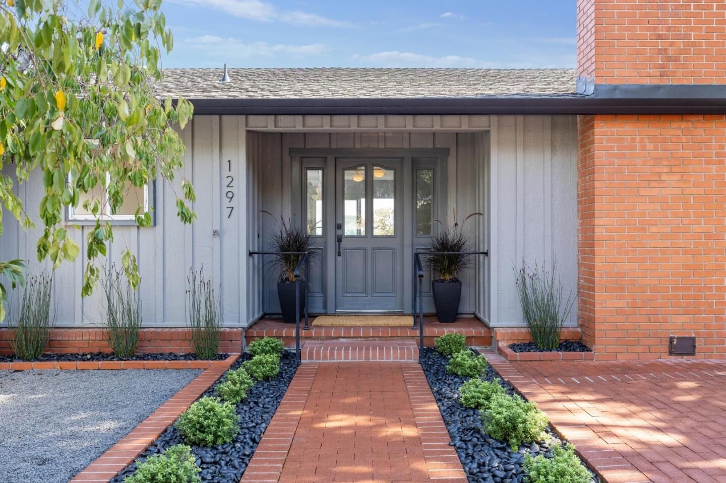Property Photo: 1297 Vista Grande CA 94030